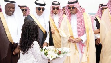 صورة نائب أمير مكة يناقش تسريع المشاريع المتأخرة  أخبار السعودية