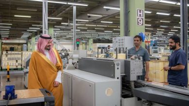 صورة أمير المدينة المنورة يزور مجمع الملك فهد لطباعة المصحف الشريف  أخبار السعودية