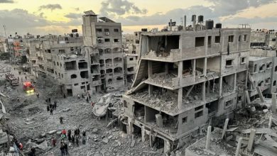 صورة وزير بريطاني سابق يتهم الغرب بالتواطؤ في حرب غزة ويدعو للتسوية السلمية الشاملة مع “حماس”