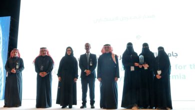 صورة وزير التعليم يكرم جامعة الإمام عبدالرحمن لحصولها على المركز الثاني على مستوى الجامعات السعودية