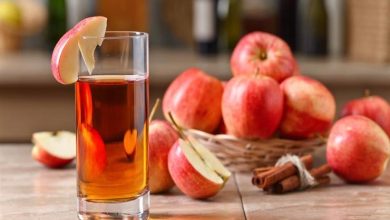 صورة طريقة جديدة لعصر التفاح تُعزز فوائده الصحية.. تعرف عليها