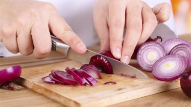 صورة 5 أشياء تحدث لجسمك عند تناول البصل الأحمر.. لن تصدق