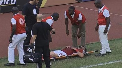 صورة طبيب الأهلي يكشف تفاصيل إصابة ثنائي الفريق في مباراة ميدياما