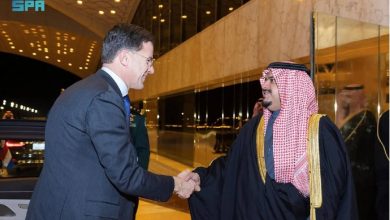 صورة رئيس وزراء مملكة هولندا يغادر الرياض  أخبار السعودية