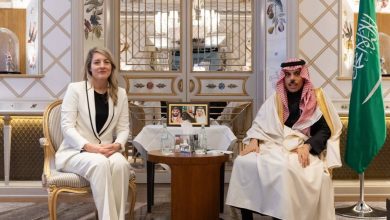 صورة فيصل بن فرحان يلتقي وزيرة خارجية كندا  أخبار السعودية