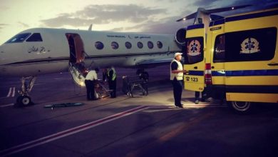 صورة نقل مواطنين اثنين عبر طائرة الإخلاء الطبي لاستكمال علاجهما في المملكة  أخبار السعودية