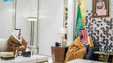 صورة وزير الداخلية ورئيس «الإنتربول» يبحثان الموضوعات ذات الاهتمام المشترك  أخبار السعودية