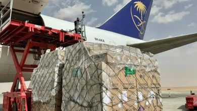 صورة مغادرة الطائرة الإغاثية السعودية الخامسة تحمل مساعدات للشعب الأوكراني