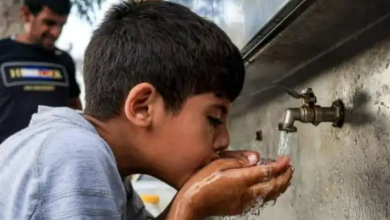 صورة “بلدية غزة” تحذر من تقلص حصة الفرد اليومية من المياه إلى لترين فقط