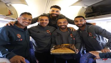صورة “على متن الطائرة”.. محمد مجدي أفشة يحتفل بعيد ميلاده (صور)