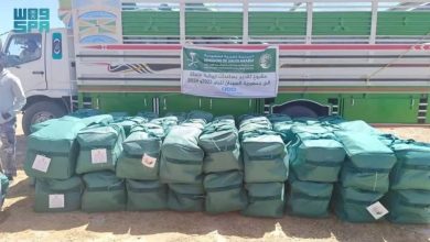 صورة «سلمان للإغاثة» يوزع 151 حقيبة إيوائية في السودان  أخبار السعودية
