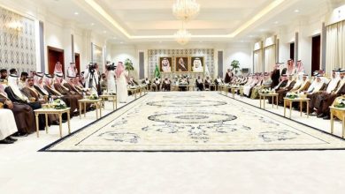 صورة أمراء المناطق يستقبلون المهنئين بشهر رمضان ويزورون العلماء  أخبار السعودية