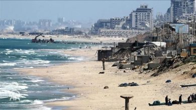 صورة فيديو: استمرار بناء رصيف أمريكي عائم في غزة بمساحة 281 دونما