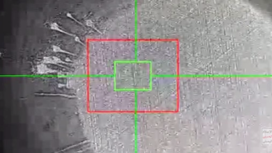 صورة الحوثيون يعرضون مشاهد من إسقاط طائرة أمريكية من نوع “MQ9” (فيديو)