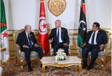 صورة رؤساء تونس والجزائر وليبيا يعقدون اجتماعًا تشاوريا