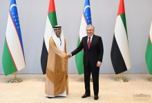 صورة رئيس أوزبكستان يستقبل سهيل المزروعي .. ويؤكد قوة العلاقات الاقتصادية المزدهرة مع الإمارات