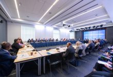 صورة رئاسة «كوب 28» تستضيف جلسة على هامش اجتماعات صندوق النقد والبنك الدوليين
