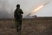 صورة أوكرانيا تعلن إسقاط 21 صاروخاً روسياً وموسكو تؤكد تدمير 66 مسيّرة