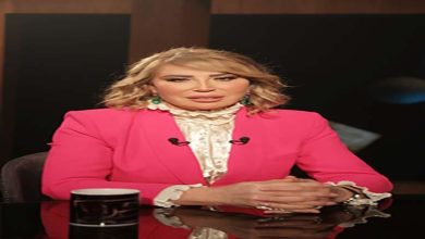 صورة الليلة.. المخرجة إيناس الدغيدي تكشف محاولة اغتيالها في  برنامج “أسرار”