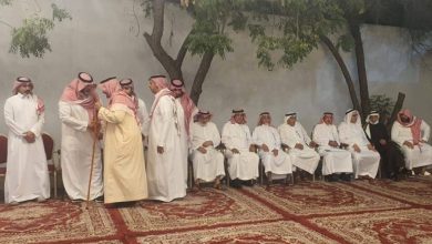 صورة «خياط والعيدي» تتلقيان التعازي في سعد  أخبار السعودية