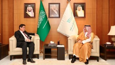 صورة البنيان يبحث مع السفير البريطاني أوجه التعاون في مجالات التعليم العام والجامعي  أخبار السعودية