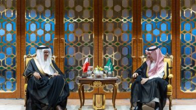 صورة وزير الخارجية ونظيره البحريني يستعرضان العلاقات الوثيقة بين البلدين الشقيقين  أخبار السعودية