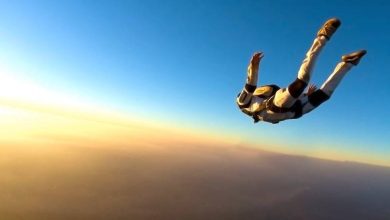 صورة ما حقيقة نجاة امرأة سقطت من ارتفاع 15 ألف قدم؟  أخبار السعودية