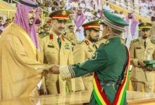صورة وزير الدفاع يرعى حفل تخريج الدفعة الـ82 من طلبة كلية الملك عبدالعزيز الحربية  أخبار السعودية