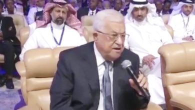 صورة عباس يدعو إلى حل يجمع غزة والضفة والقدس في دولة فلسطينية  أخبار السعودية