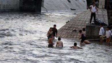 صورة الفيضانات تصل اليمن.. وجريان السيول في الوديان والطرقات