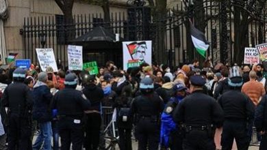صورة اعتقال نحو 100 متظاهر مؤيّد للفلسطينيين في جامعة كولومبيا في نيويورك