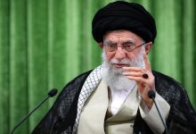 صورة خامنئي بشأن حادث طائرة الرئيس الإيراني: لن يكون هناك أي اضطراب في عمل البلاد