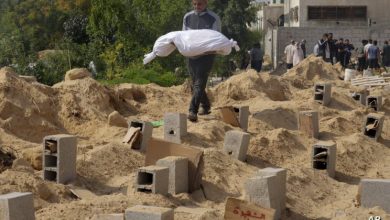صورة واشنطن تطالب إسرائيل بـ »إجابات » وبـ »إجراء تحقيق » جراء العثور على مقابر جماعية في غزة