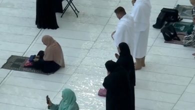 صورة بالفيديو.. مقطع يوثق لحظة هطول الأمطار على المسجد الحرام وسط دعاء المعتمرين