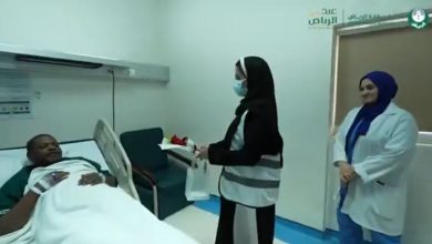 صورة أمانة الرياض تعايد المرضى والكوادر الطبية في مستشفيات العاصمة