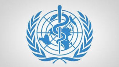 صورة الصحة العالمية تدعو البلدان إلى الإبلاغ عن أي إصابات بشرية بإنفلونزا الطيور
