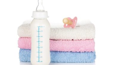 صورة 5 أشياء أساسية عليك القيام بها عند فطام طفلك عن زجاجة الحليب