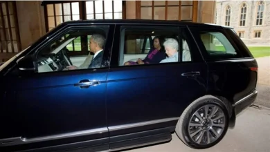 صورة ملياردير يشتري سيارة الملكة إليزابيث بهذا الرقم