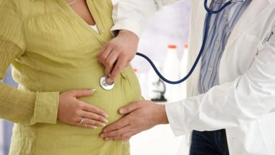 صورة هل مضاعفات الحمل تزيد مخاطر الوفاة المبكرة للأم ؟ إليكم الإجابة