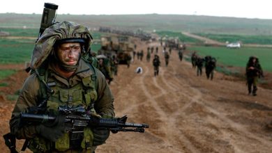 صورة تحليل إسرائيلي: “إسرائيل توسع حربا لا يمكن الانتصار فيها بوجود قيادة متهتكة”
