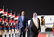 صورة رئيس الوزراء في جمهورية الصومال الفيدرالية يصل إلى مملكة البحرين للمشاركة في القمة العربية الثالثة والثلاثين