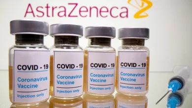 صورة أسترازينيكا تعترف بأن لقاحها المضاد لفيروس كورونا له آثار جانبية مميتة جراء تخثر الدم