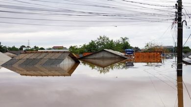 صورة البرازيل تسابق الزمن لإغاثة المتضررين من الفيضانات
