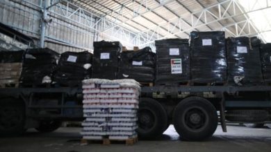 صورة الإمارات تعلن إيصال 400 طن من المساعدات الغذائية لسكان غزة