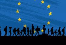 صورة الهجرة تساعد أوروبا في سد العجز الديموغرافي رغم الضغوط