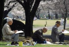 صورة إصلاحات صندوق المعاشات التقاعدية باليابان تقدم دروساً للمجتمعات عالية الشيخوخة