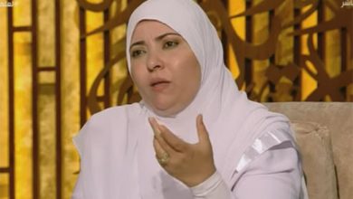 صورة بالفيديو.. هبة عوف تبكى الهوا : دموعي لا تقف غي يوم عرفة