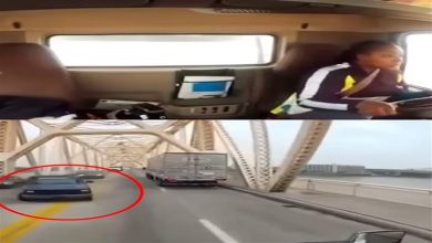 صورة 30 دقيقة رعب.. لن تتوقع ما حدث لـ سائقة شاحنة معلقة في الهواء (فيديو وصور)