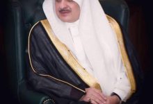 صورة أمير تبوك يثمّن إهداء البروفيسور العطوي جامعة تبوك مكتبته الخاصة  أخبار السعودية