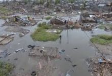 صورة مصرع 300 شخص إثر فيضانات شرق أفريقيا